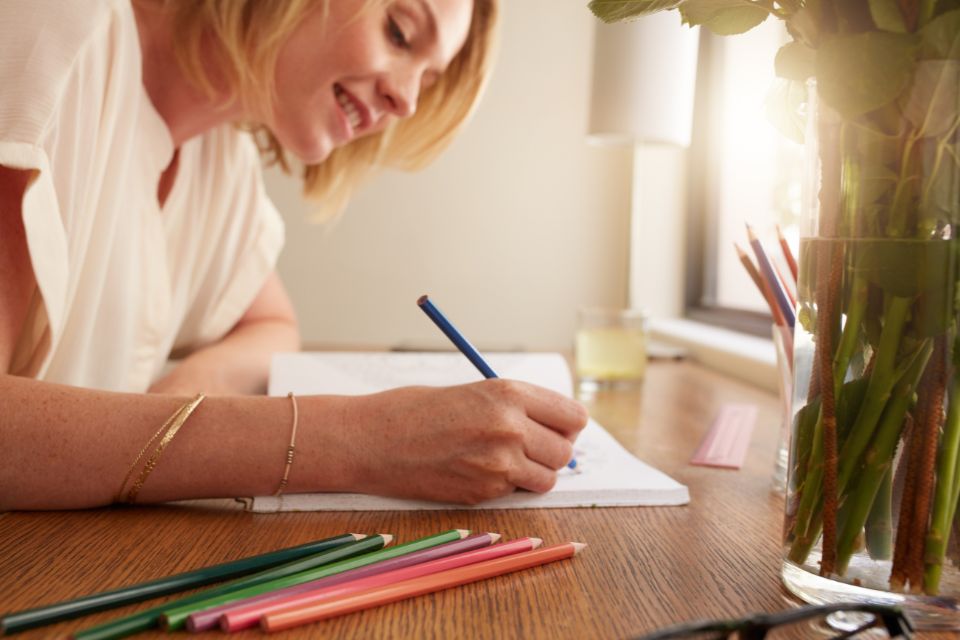 Pourquoi le coloriage pour adultes est une thérapie anti-stress ?